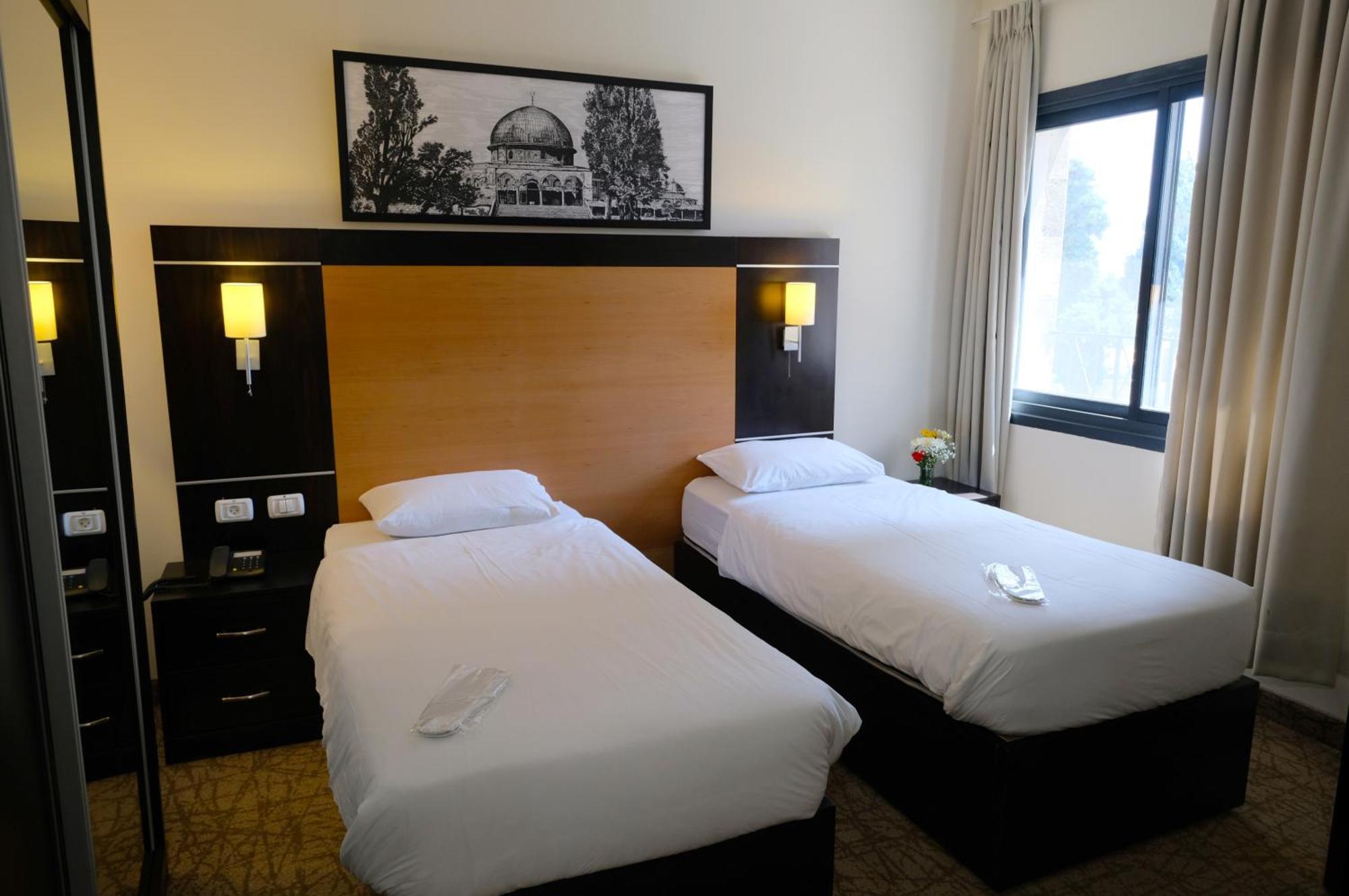 New Capitol Hotel - Иерусалим Номер фото